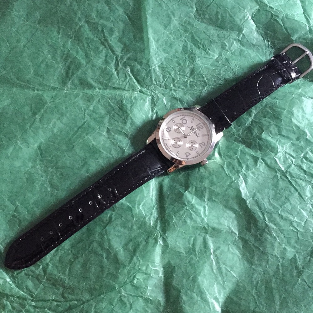 Novelle black faux leather watch - Picture 3 of 8